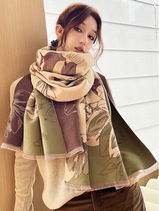 Floral Design Blanket Scarf Floral Design Blanket Scarf